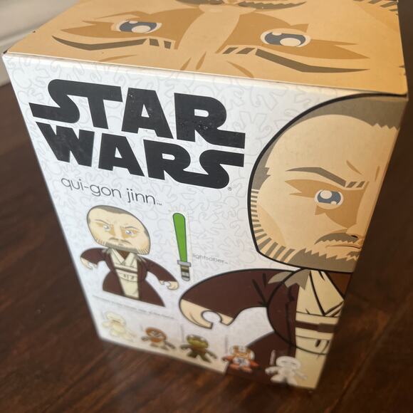 Star Wars Qui-gon Jinn RARE Mighty Muggs New In Box - Picture 4 of 6